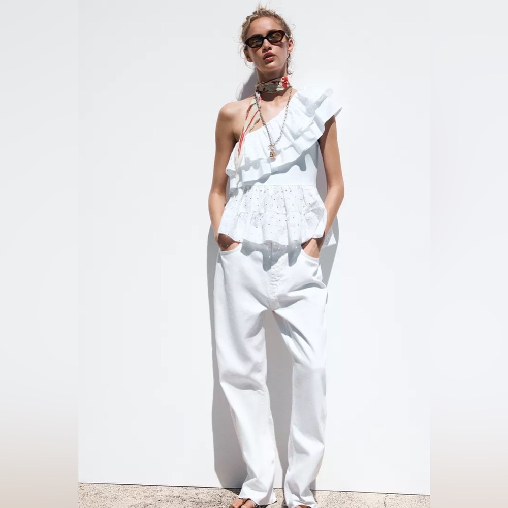 Zara ASYMMETRIC EMBROIDERED TOP